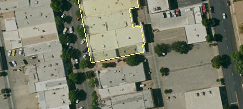 1018 Main St
