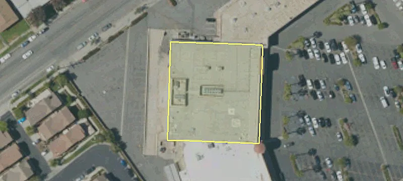 738 Main St