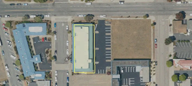 851 Market Ave