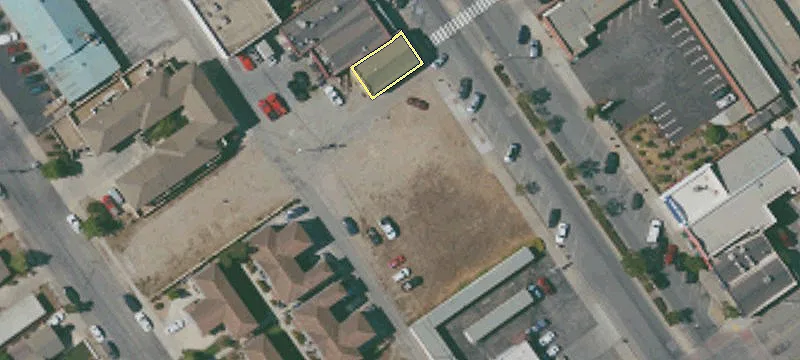 120 El Camino Real
