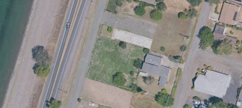 6902 Frontage Rd