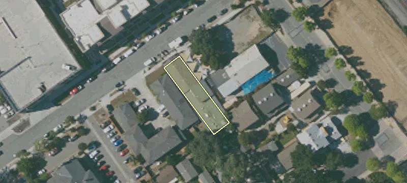 70 4th St