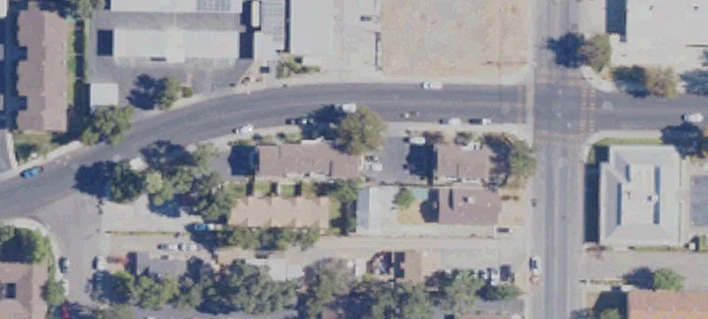 121 Lincoln Ave