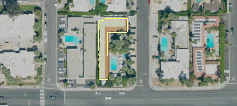 1586 Palm Cyn Dr