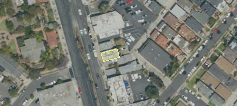2720 Coast Hwy