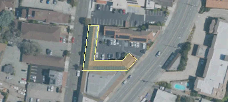 821 Munras Ave