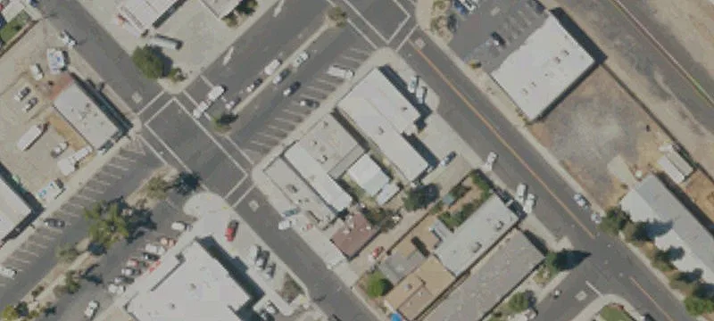4548 Broadway