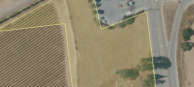 875 El Camino Real