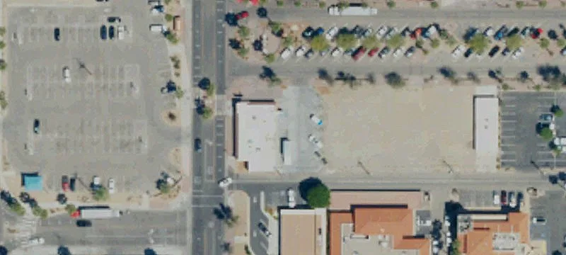 78025 Avenida La Fonda