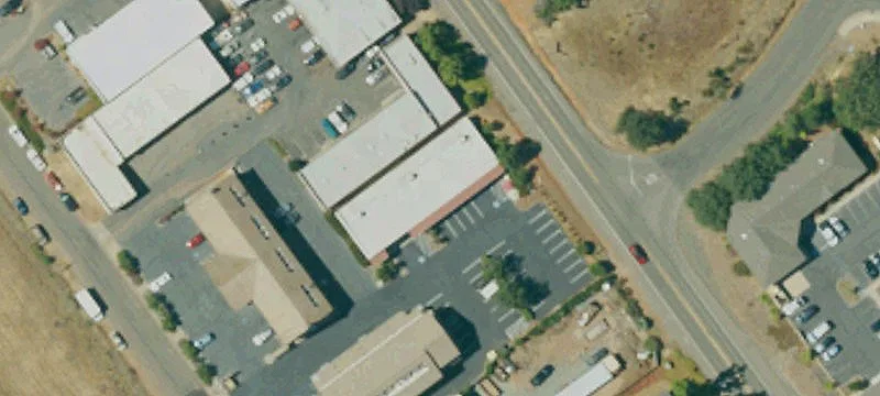 3077 Alhambra Dr