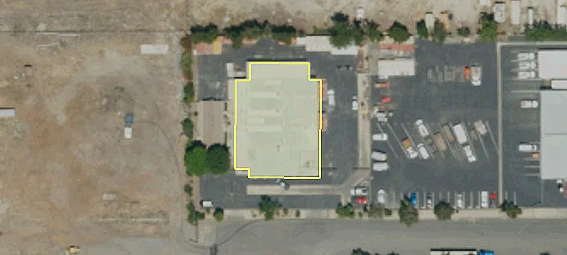 915 Industrial Way