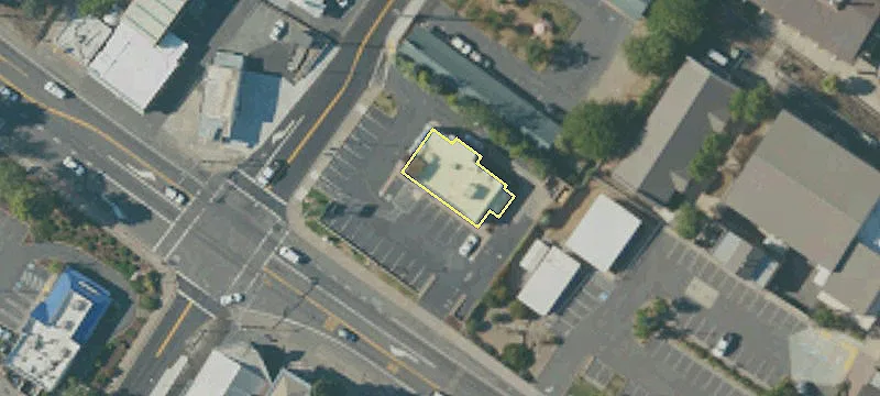 301 Main St