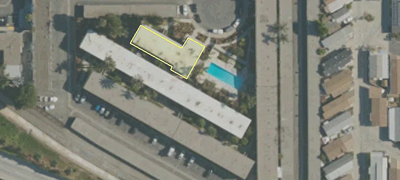 1321 Vine Ave