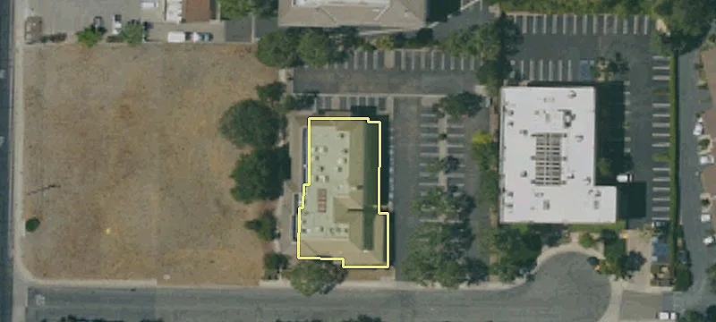 2027 Vlg Ln Ste, Unit 204