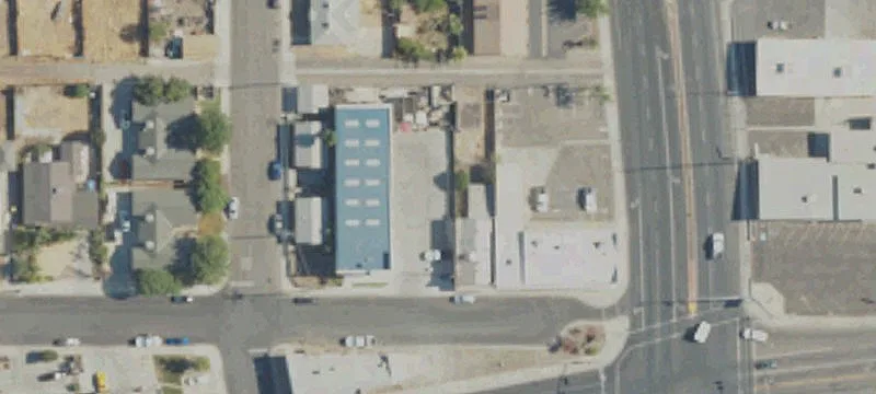 610 Visalia St