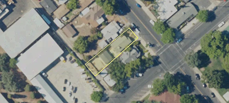 749 G St