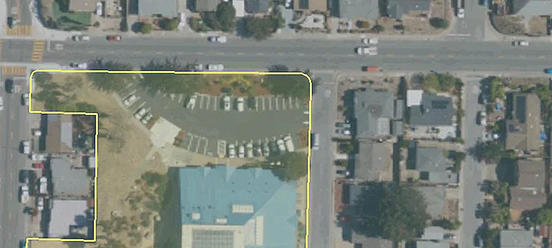 1348 La Salle Ave