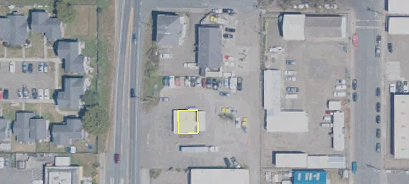 940 Main St