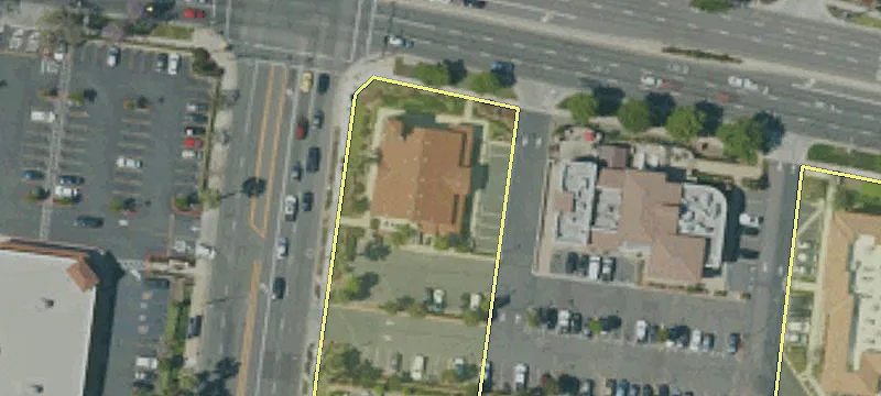 104 Ontario Ave