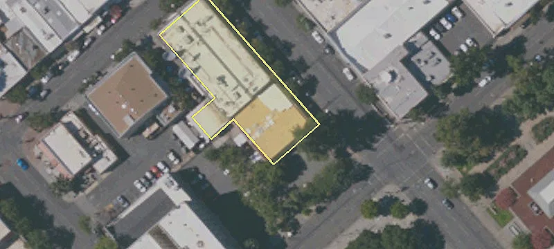 330 Main St