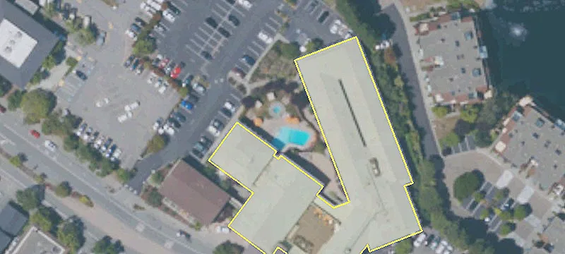 1647 Tiburon Blvd