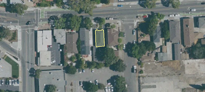 1154 Park Ave