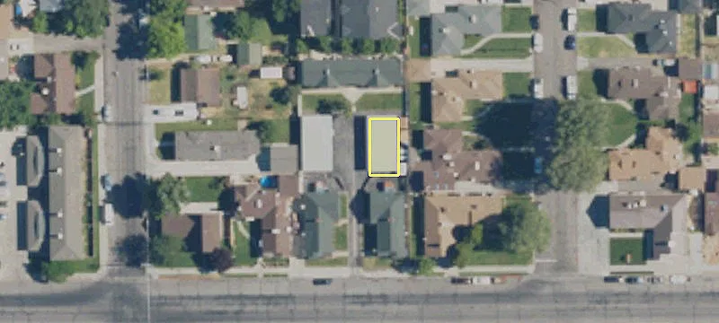 325 Line St