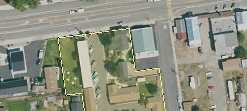 323 Main St