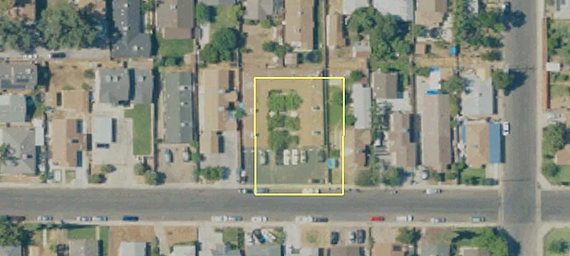 800 Early Ave