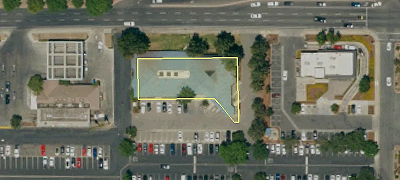 5151 Stockdale Hwy