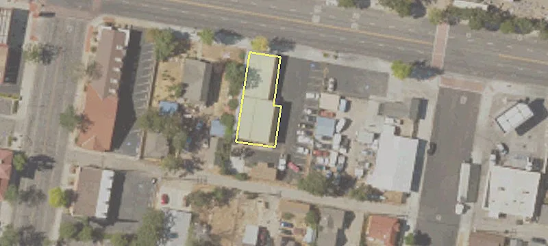 220 Tehachapi Blvd