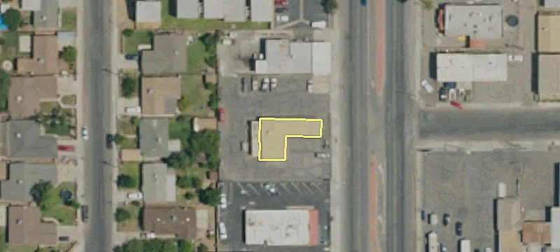 10100 Main St