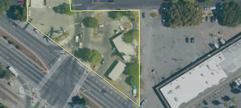 5270 Monterey Hwy