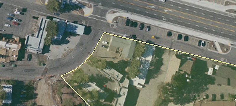 3241 Main St