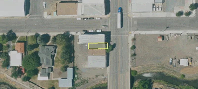 409 Main St
