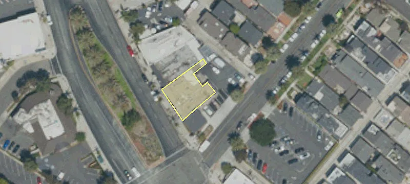 3250 Coast Hwy