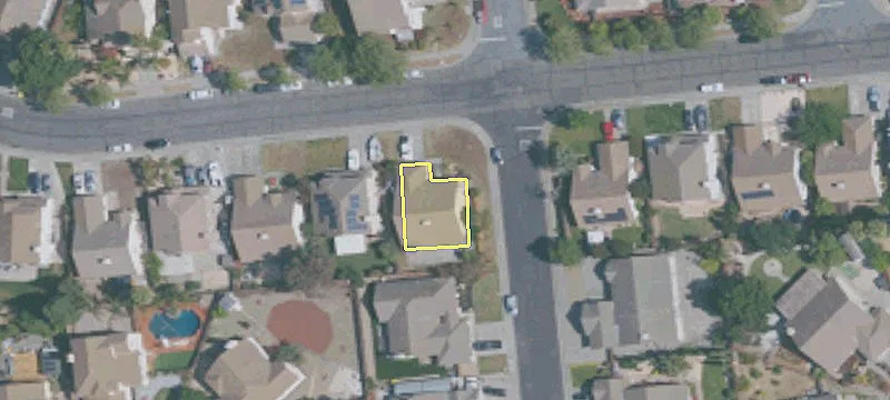 1325 Potrero Cir