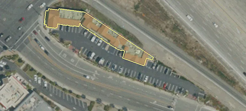 24012 Avenida De La Carlota