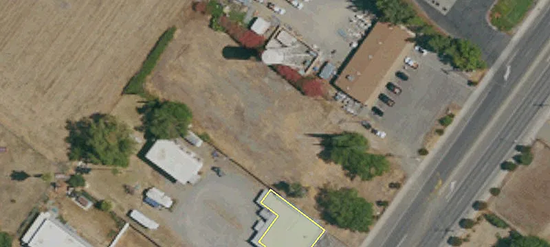 3220 Jefferson Blvd
