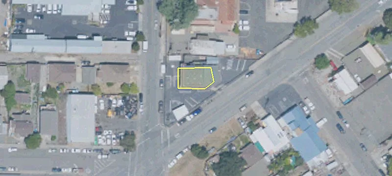 600 Solano Ave