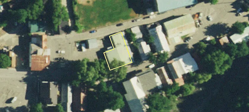 301 Main St
