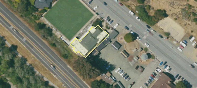 950 Main St