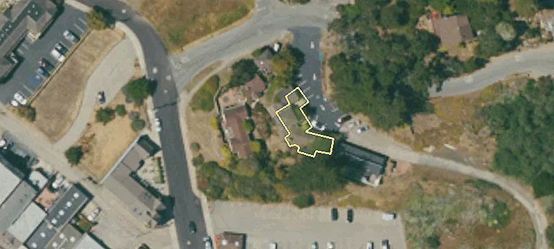 800 Hillcrest Dr