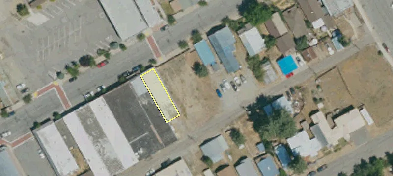 109 Commercial St