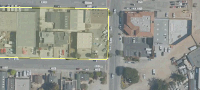 1675 Contra Costa St
