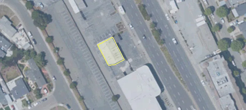 601 El Camino Real