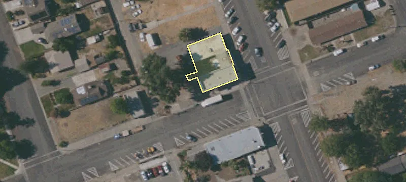 201 Main St