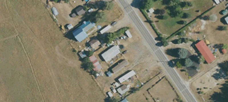 407 Bell Ln