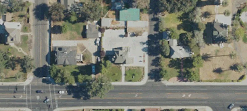 206 Grangeville Blvd
