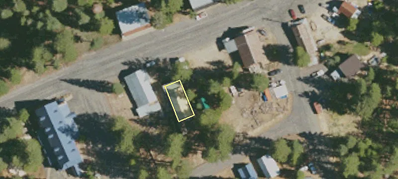 1869 Main St